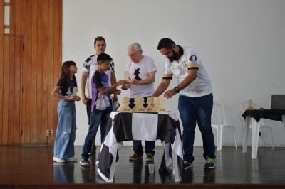 18_anos_xem_138.jpg